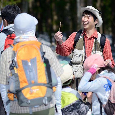 Отель Toyota Shirakawa-Go Eco-Institute Экстерьер фото
