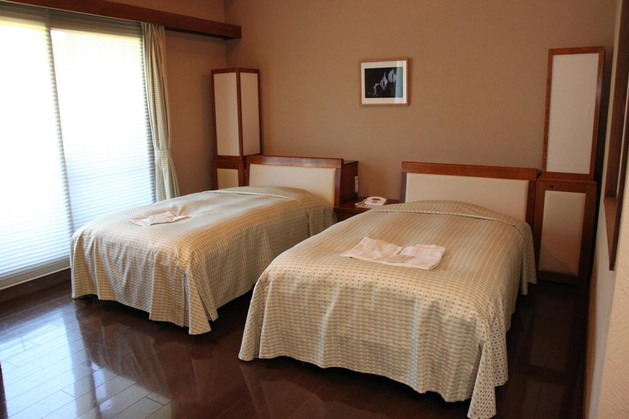 Отель Toyota Shirakawa-Go Eco-Institute Номер фото